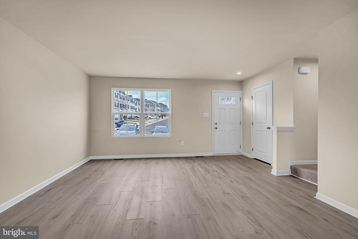 307 Williams Street photo 9