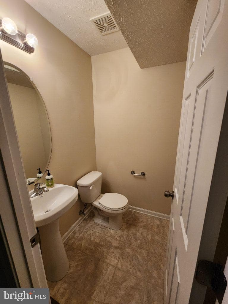 407 Stonewall Street photo 42
