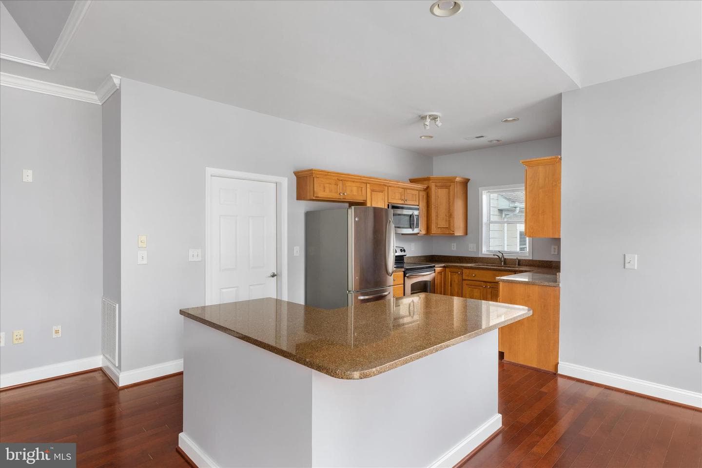 88 Signal Knob Cottage Drive photo 18