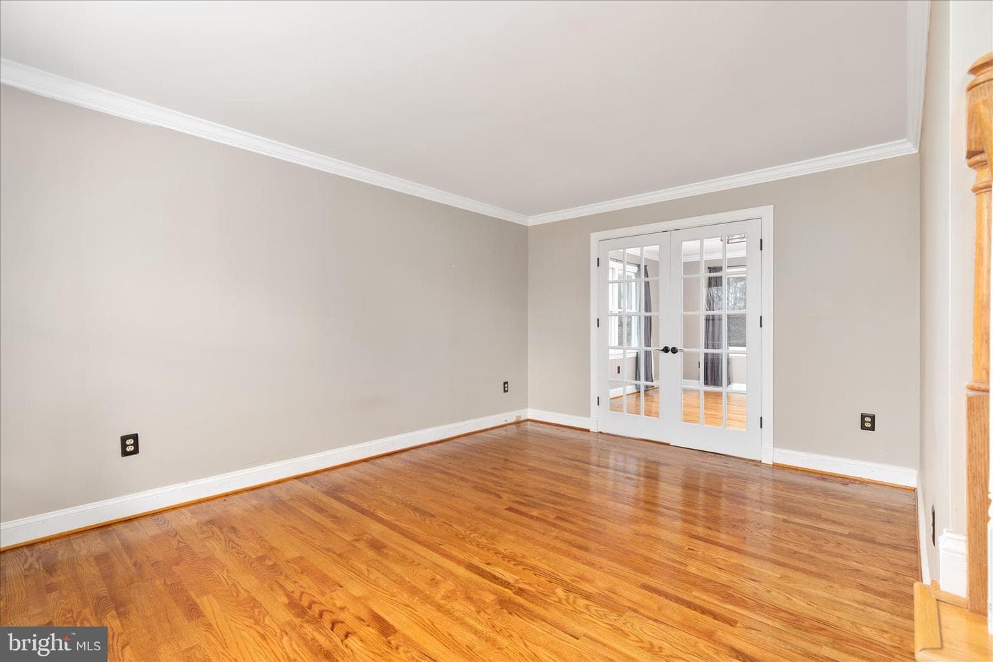 203 Oak Hill Drive photo 10