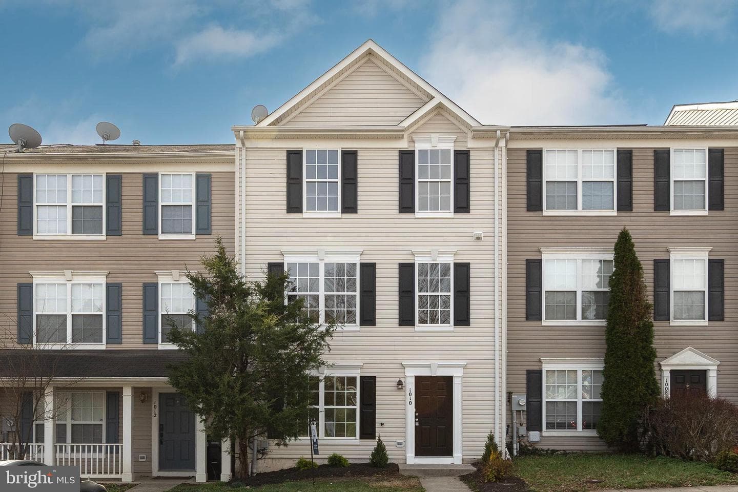 1010 Pendleton Lane photo 1