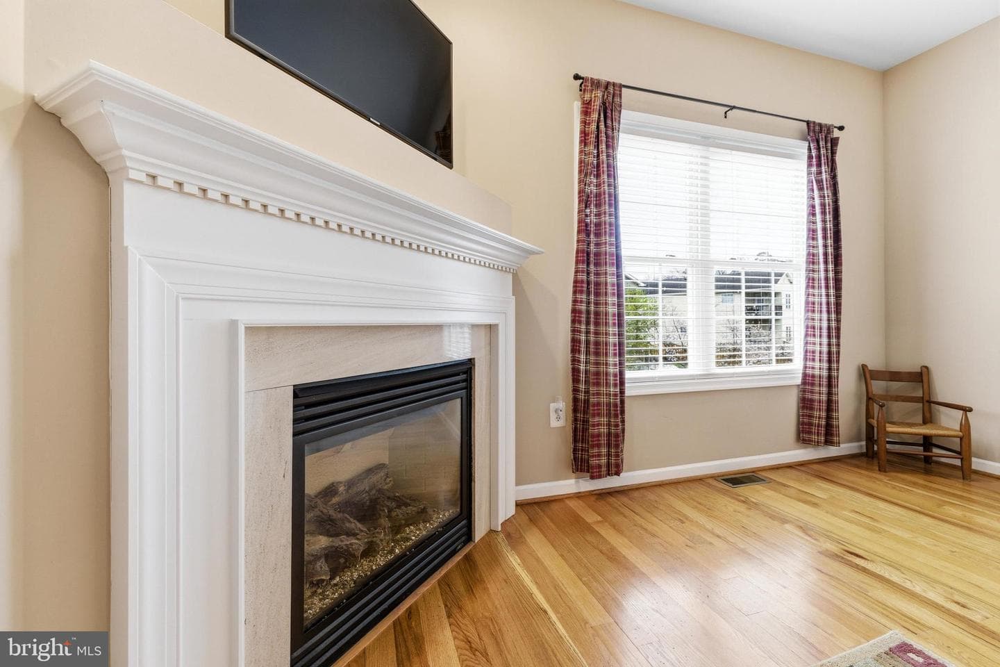 355 Hoover Road photo 11