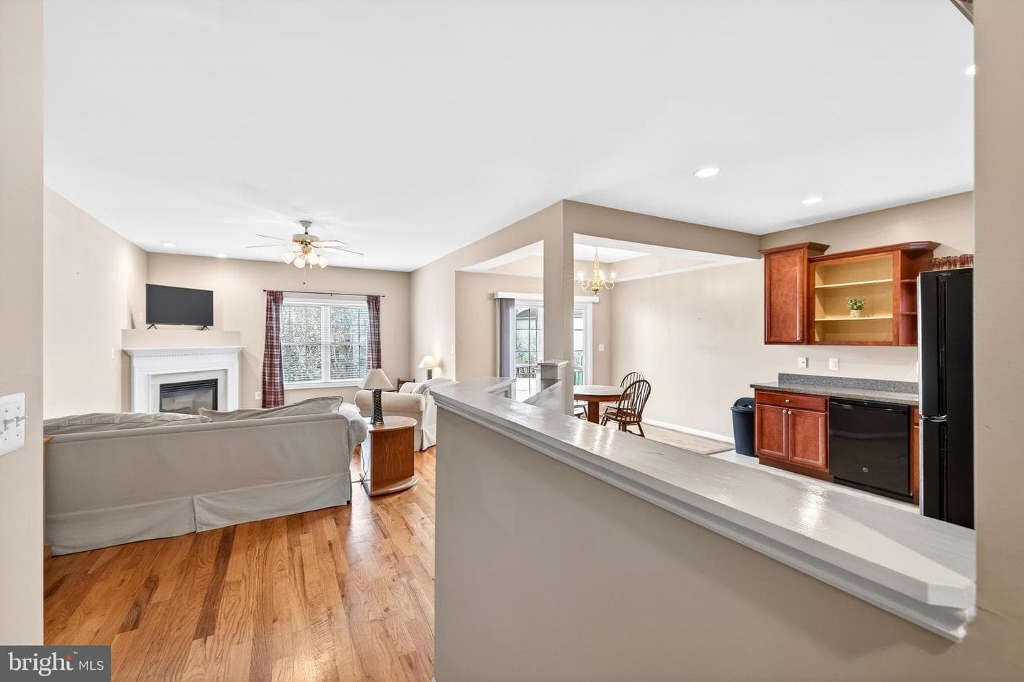 355 Hoover Road photo 15