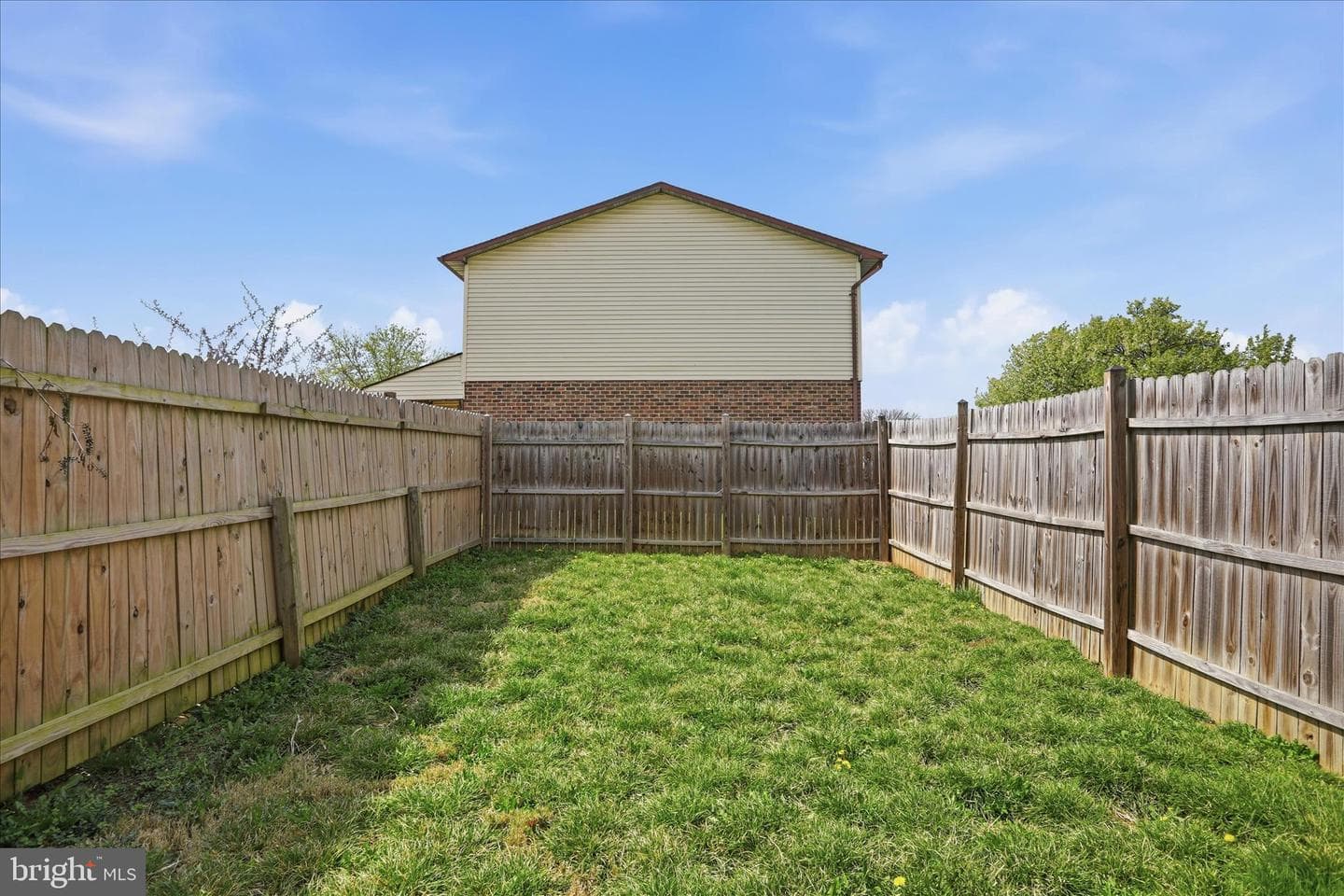 906 Hilltop Drive photo 28