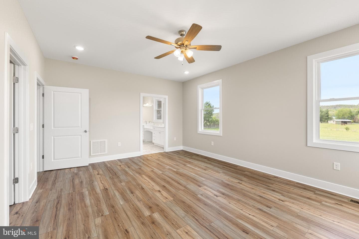 1611 Pleasant View photo 36