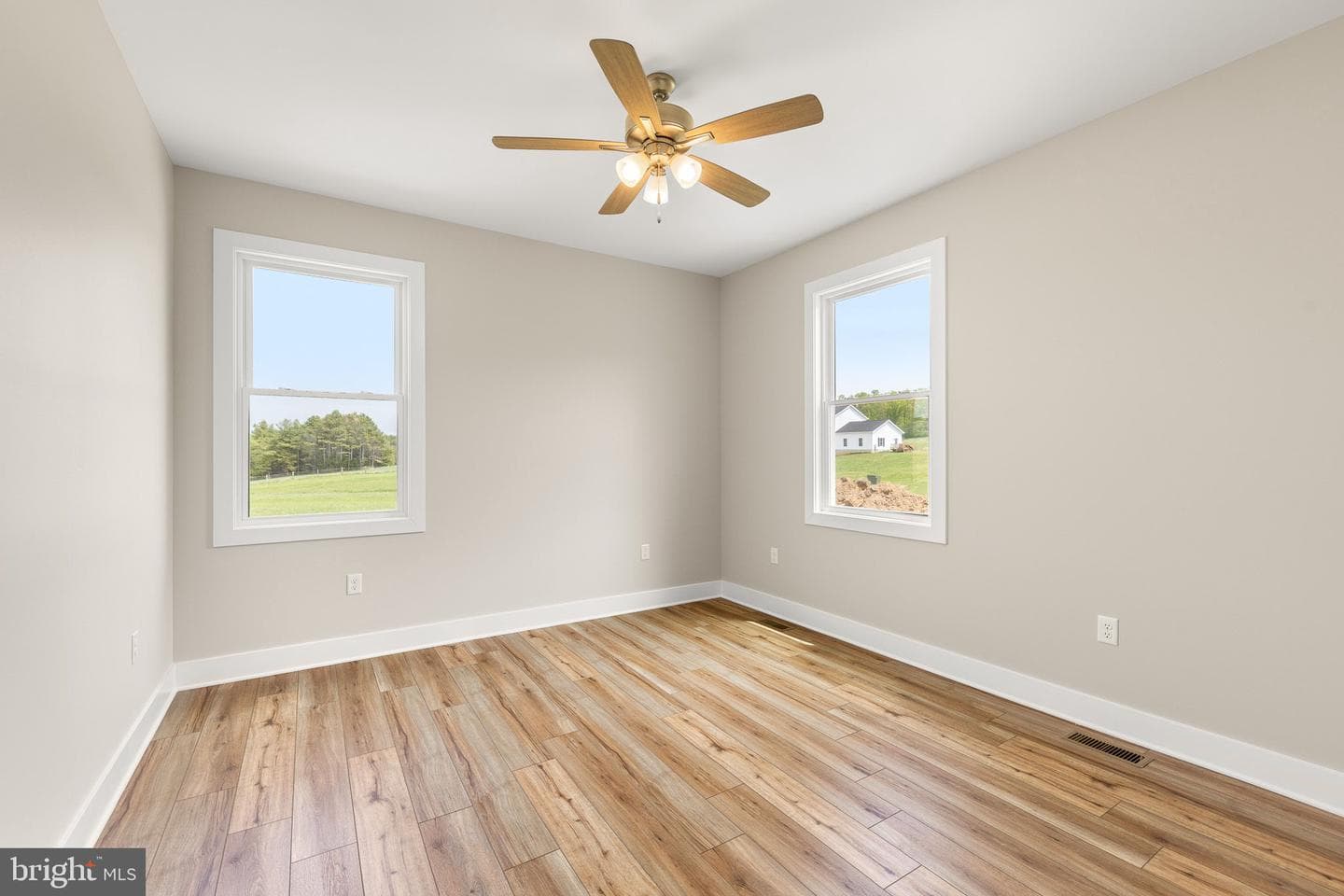 1611 Pleasant View photo 38