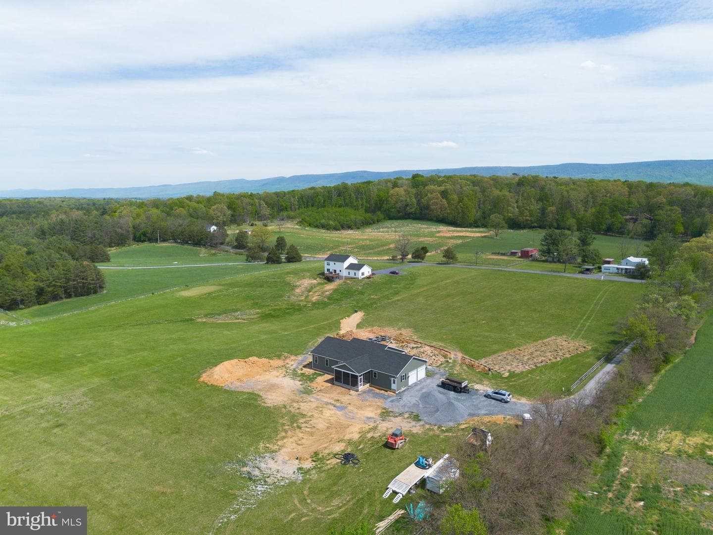 1611 Pleasant View photo 5