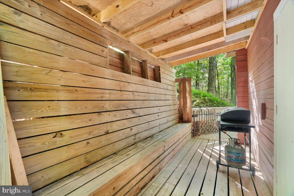 513 Straton photo 22