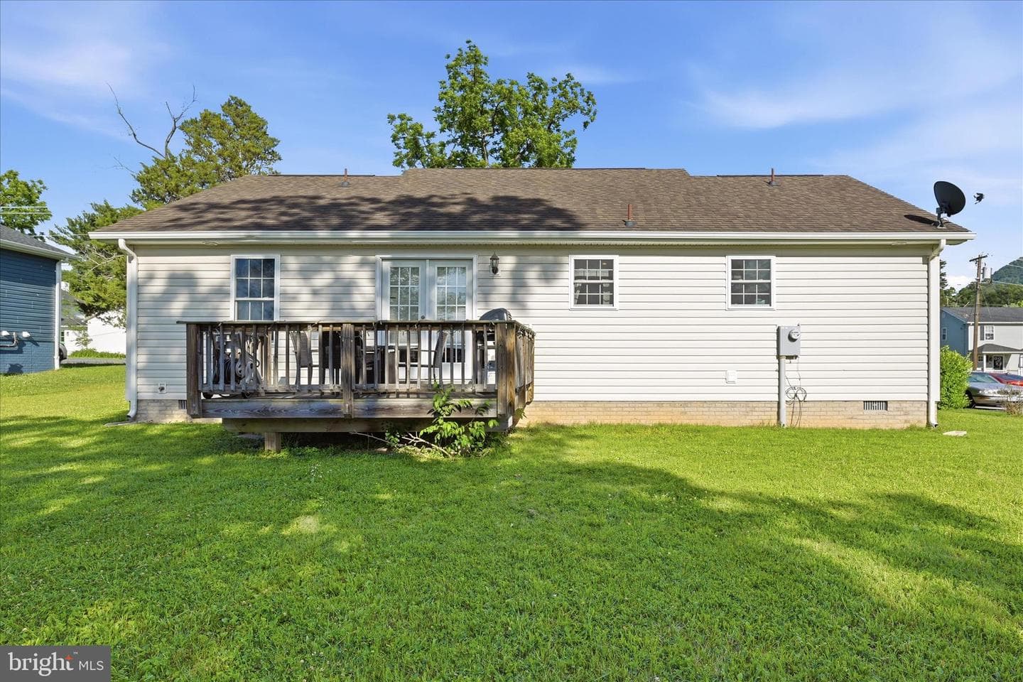 162 S Loudoun Street photo 32