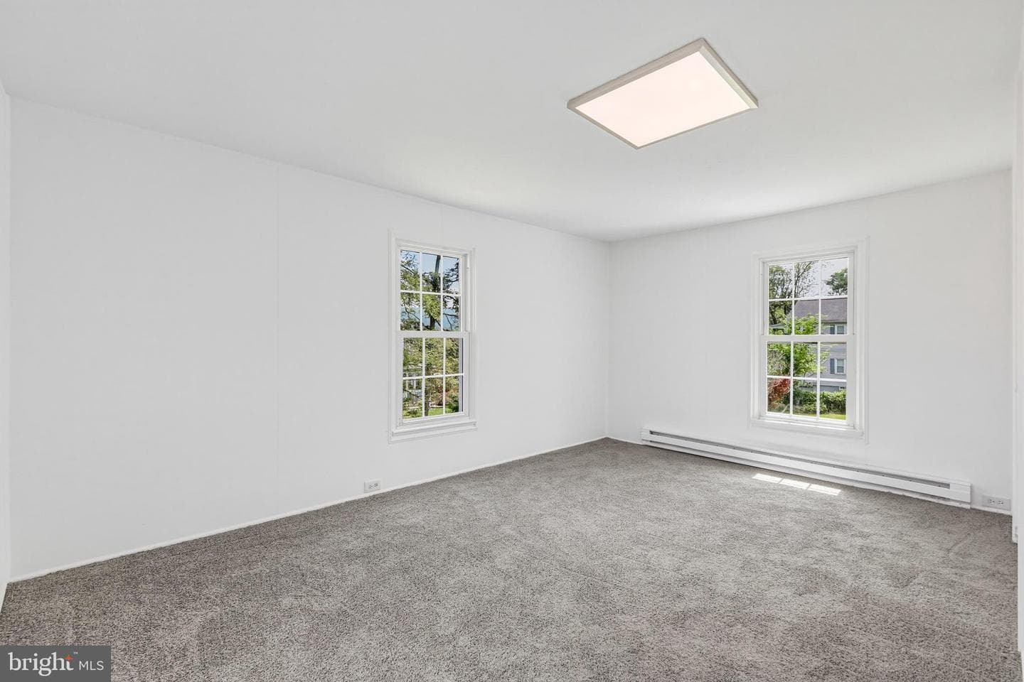 223 W High Street photo 18