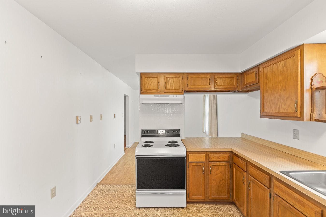 363 Crim Drive photo 6