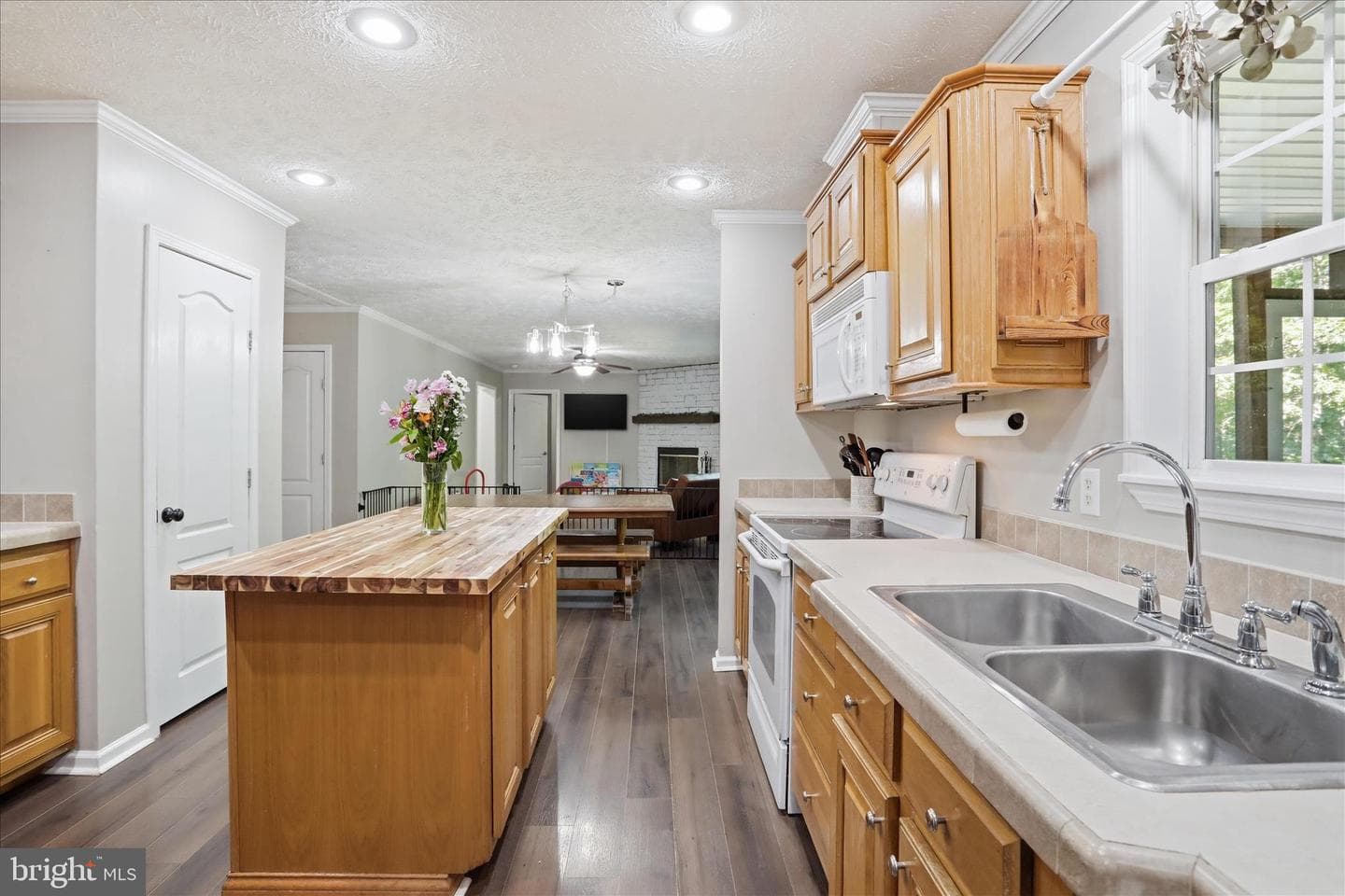 165 Fox Haven Lane photo 9