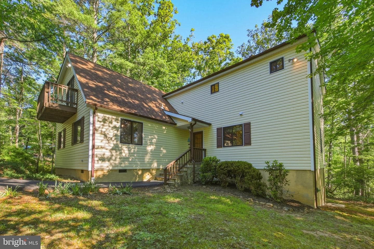 309 Locust Lane photo 3