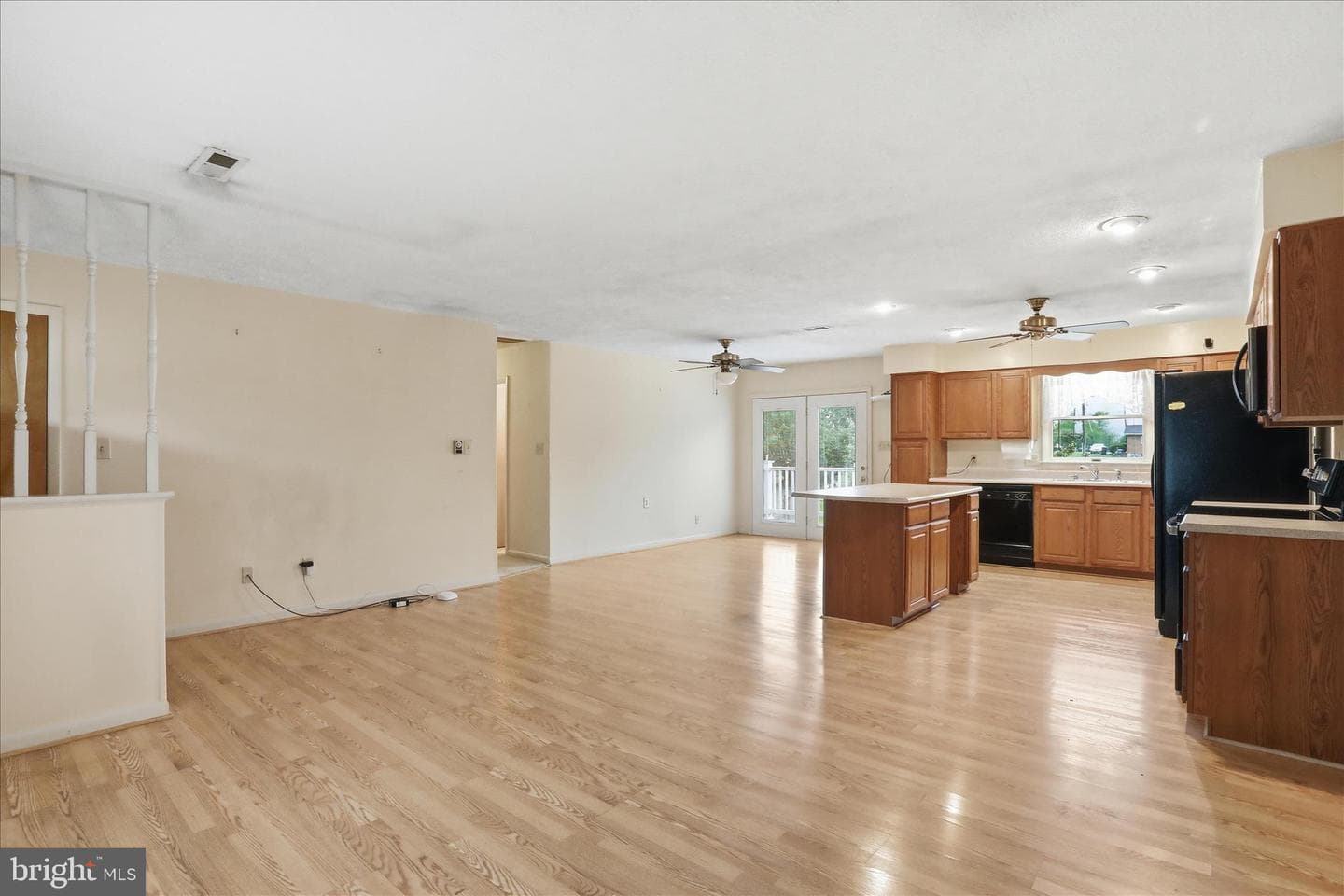 317 Dawn Avenue photo 10