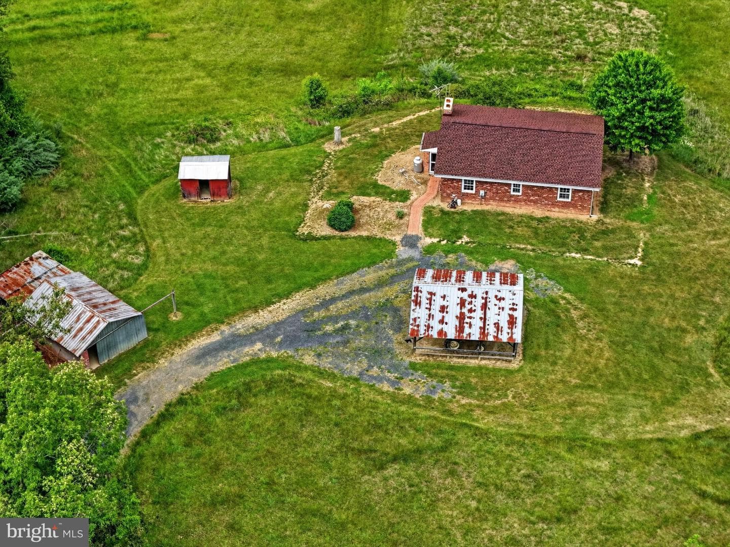 795 Hideaway Farms Road photo 32