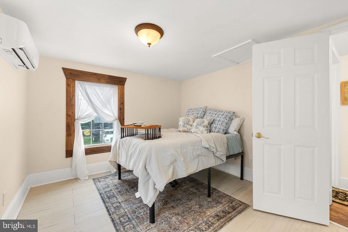 143 N Water Street photo 16