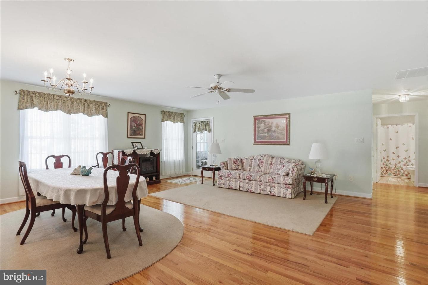 621 Kestrel Court photo 10