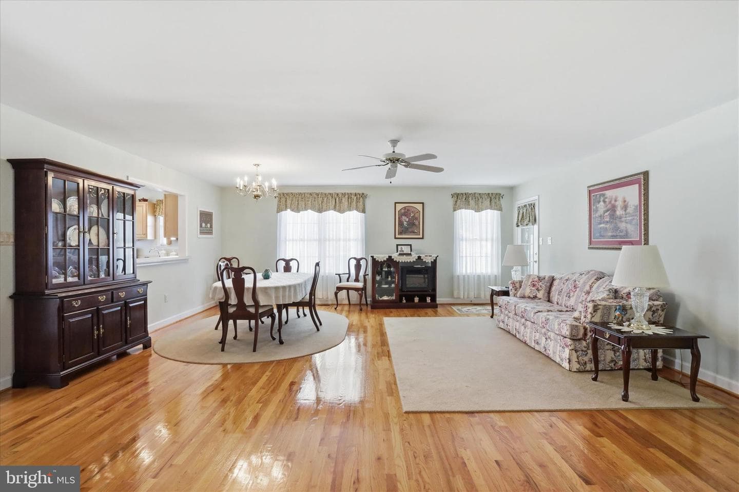 621 Kestrel Court photo 11
