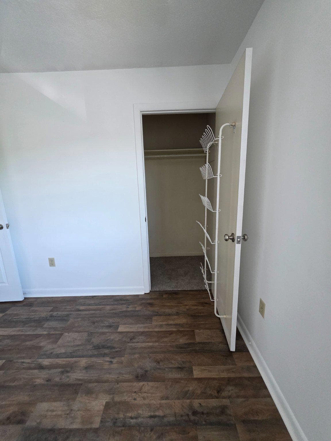 916 Hilltop Drive photo 31