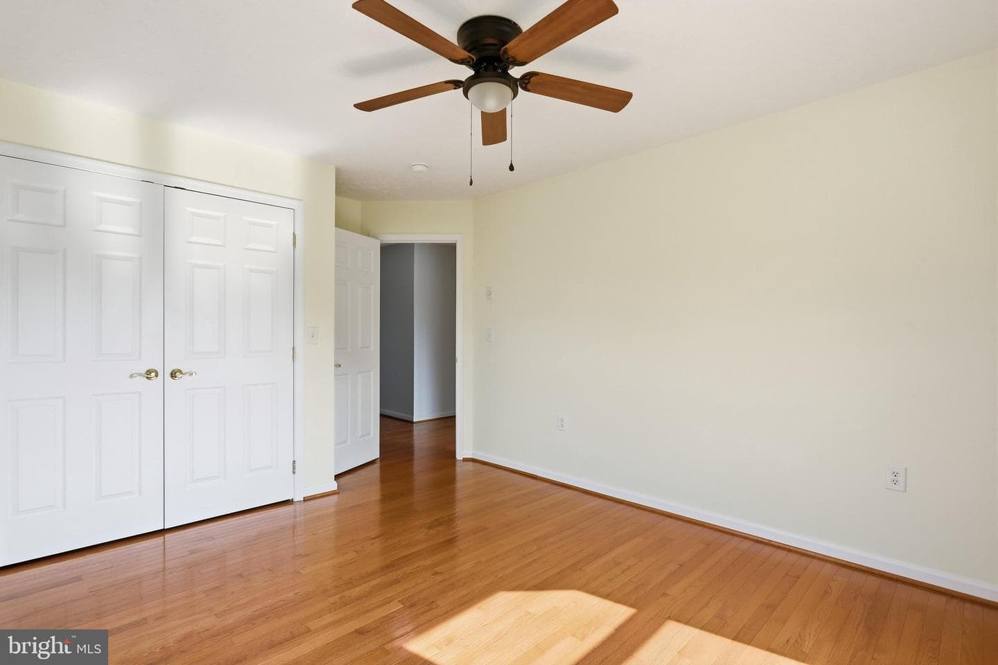 110 Summers Lane photo 29