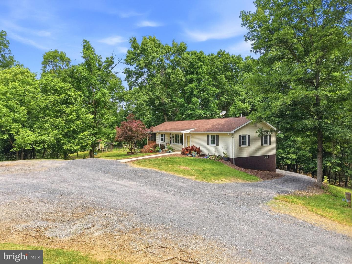 356 White Oak Ln photo 44