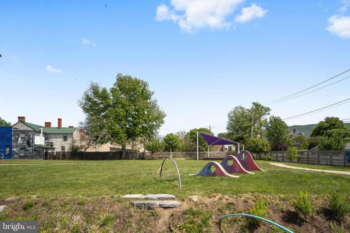 430 Sophie Street photo 61