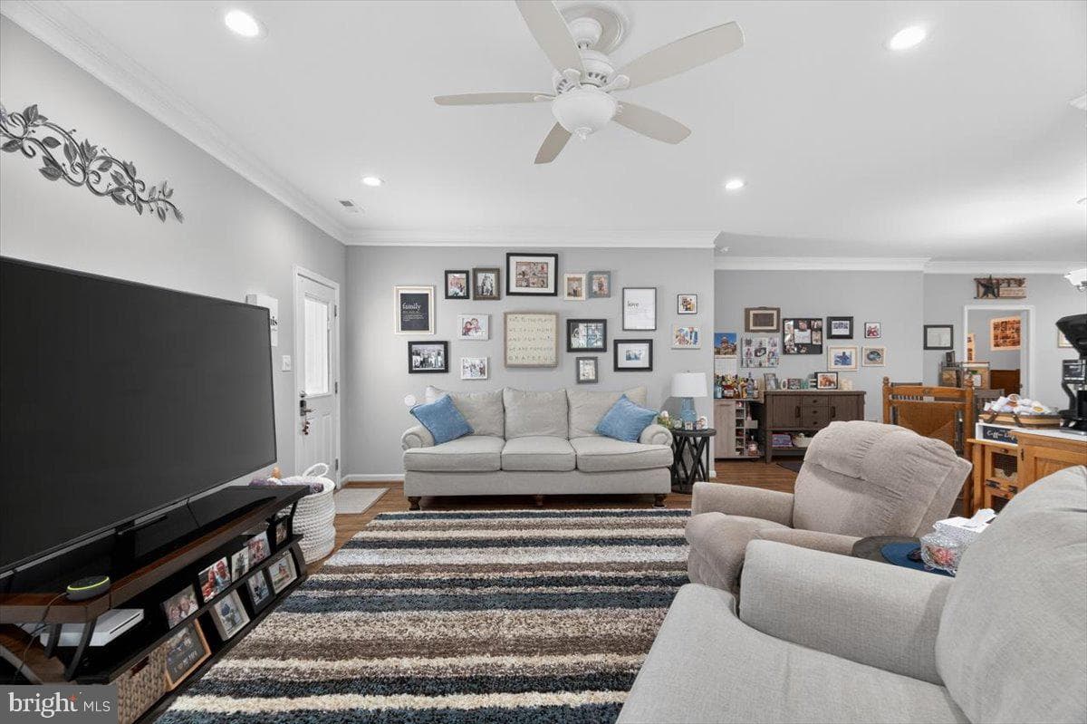 1222 White Rock Court photo 5