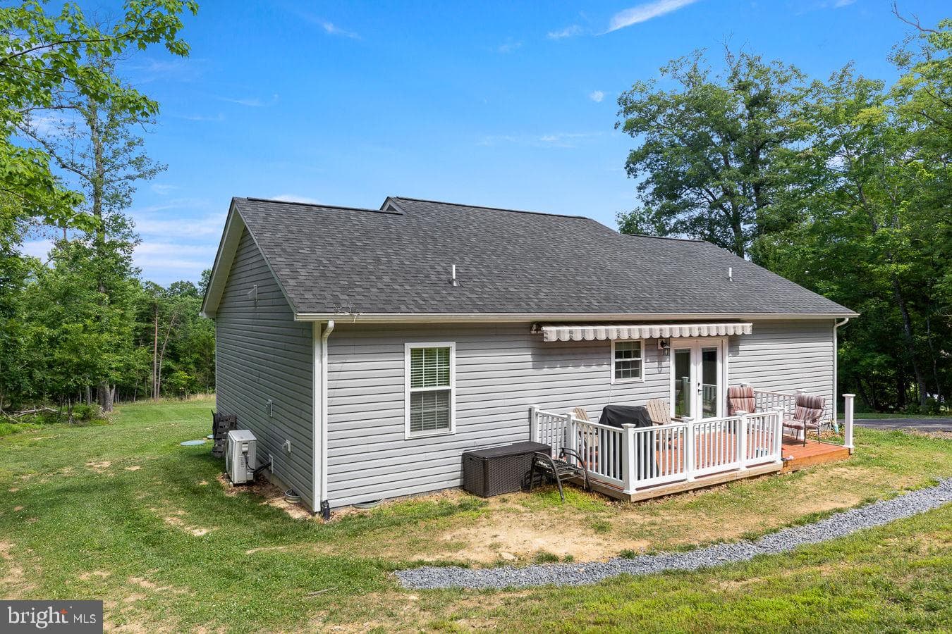 58 Cedar Lane photo 4