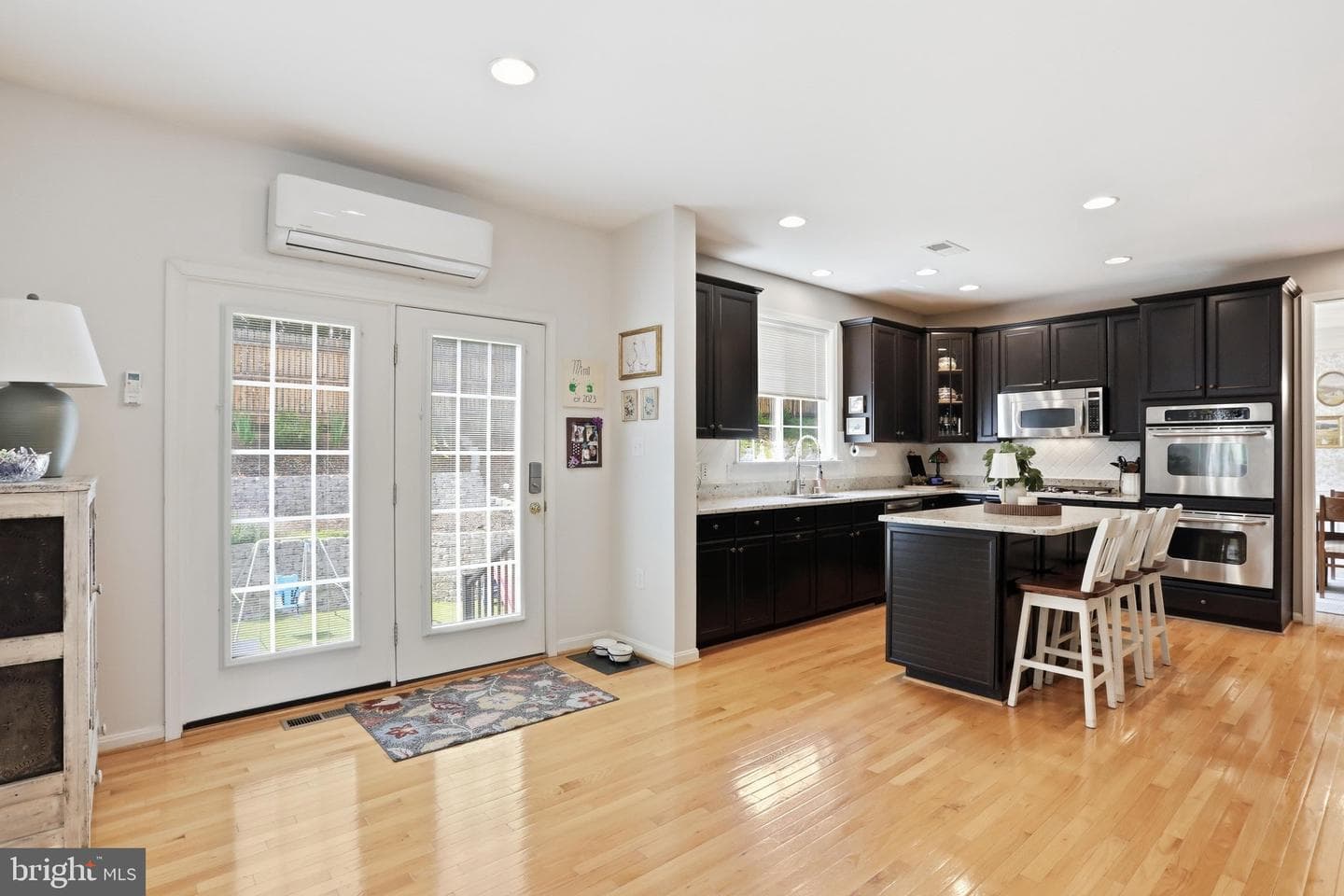 465 Meghann Dr photo 20