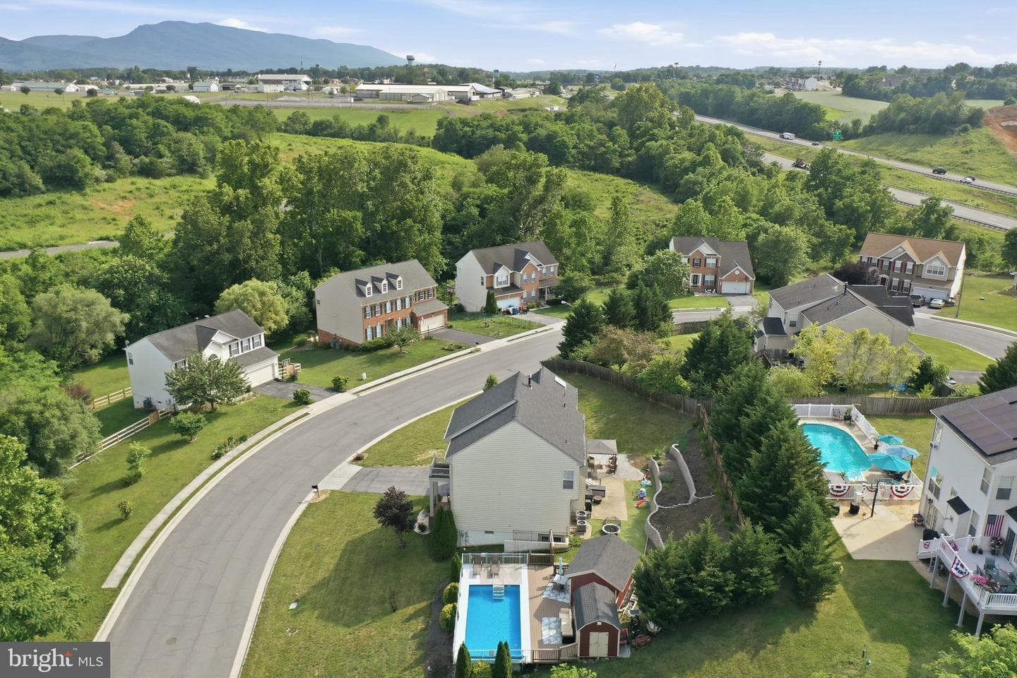 465 Meghann Dr photo 65