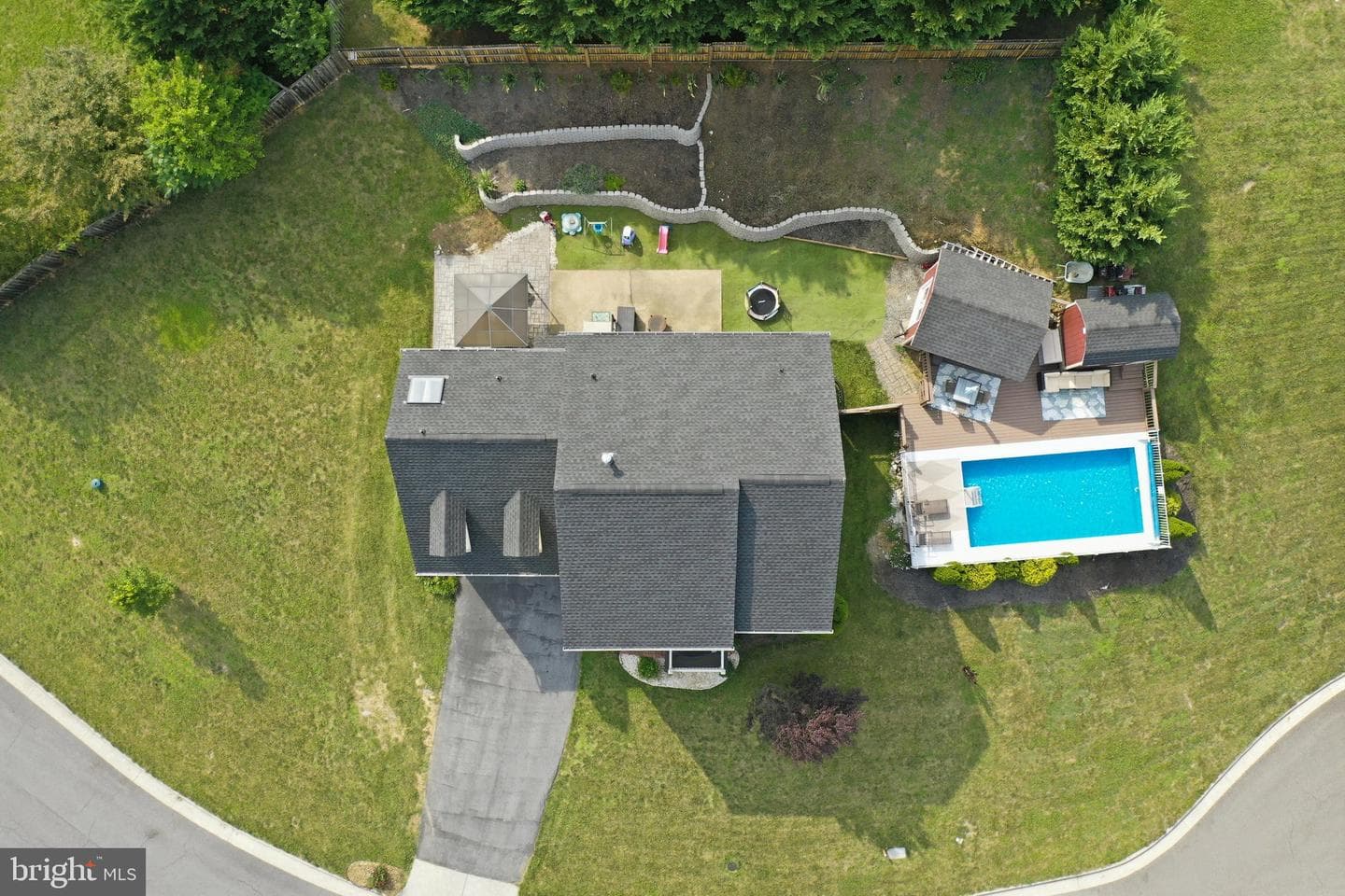 465 Meghann Dr photo 68