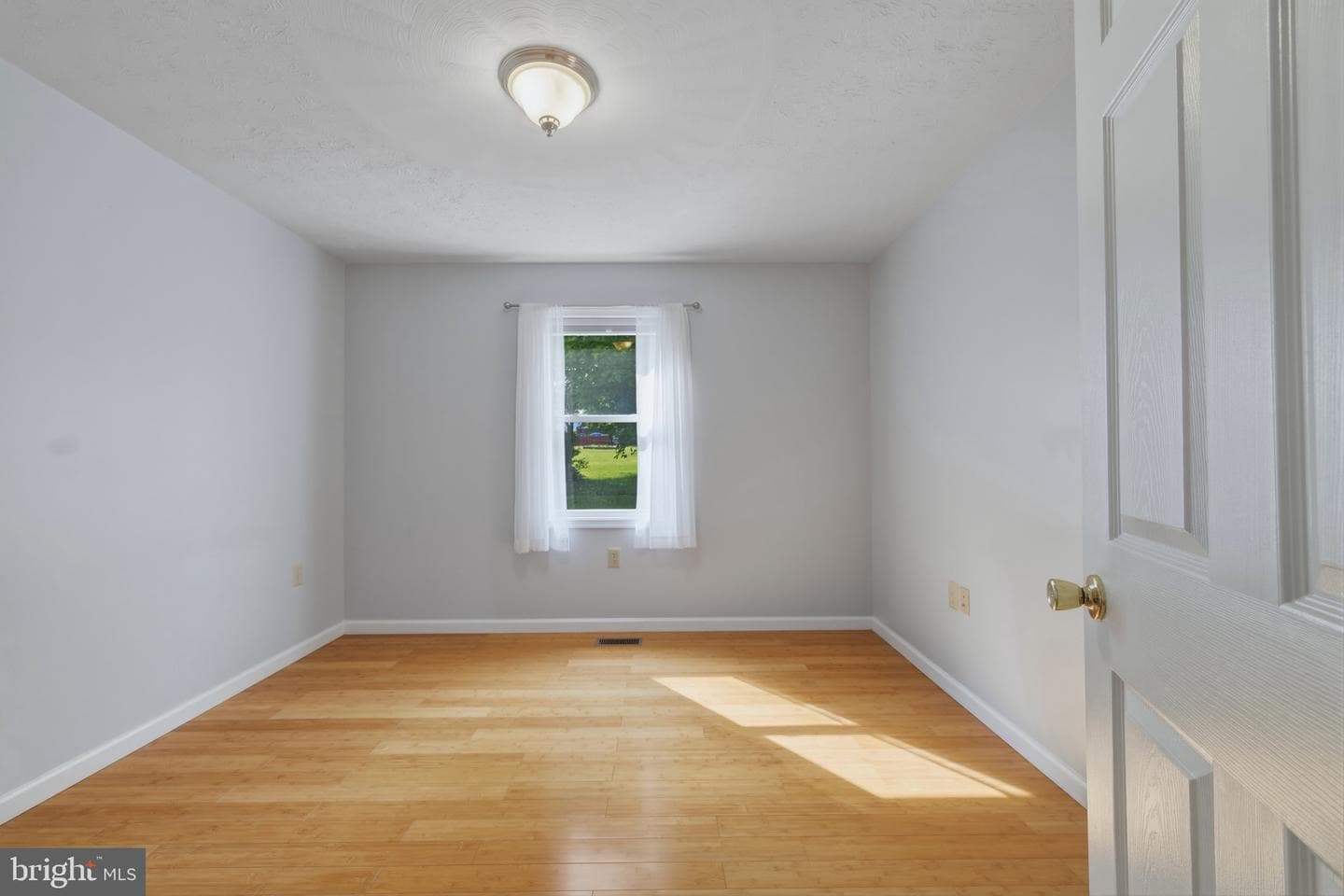 705 Stonecrest Drive photo 30