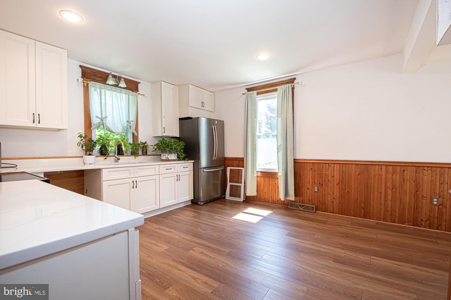202 Shenandoah Avenue photo 9