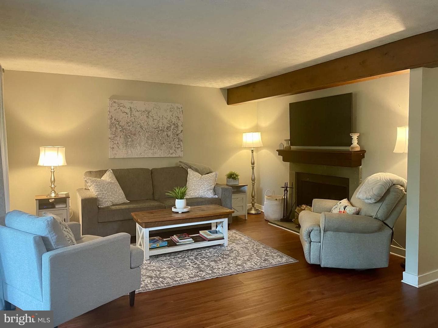 361 The Hill, Basye