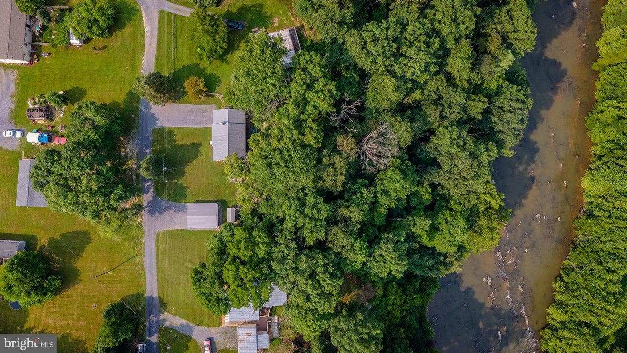 55 Lake Drive photo 62