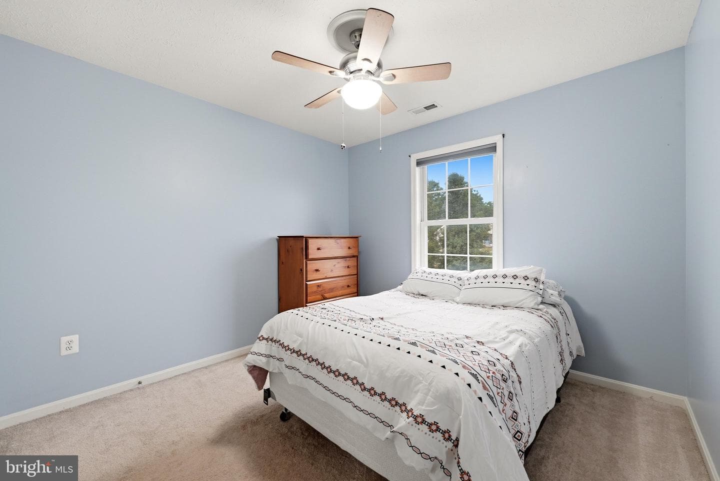 172 Founders Way photo 27