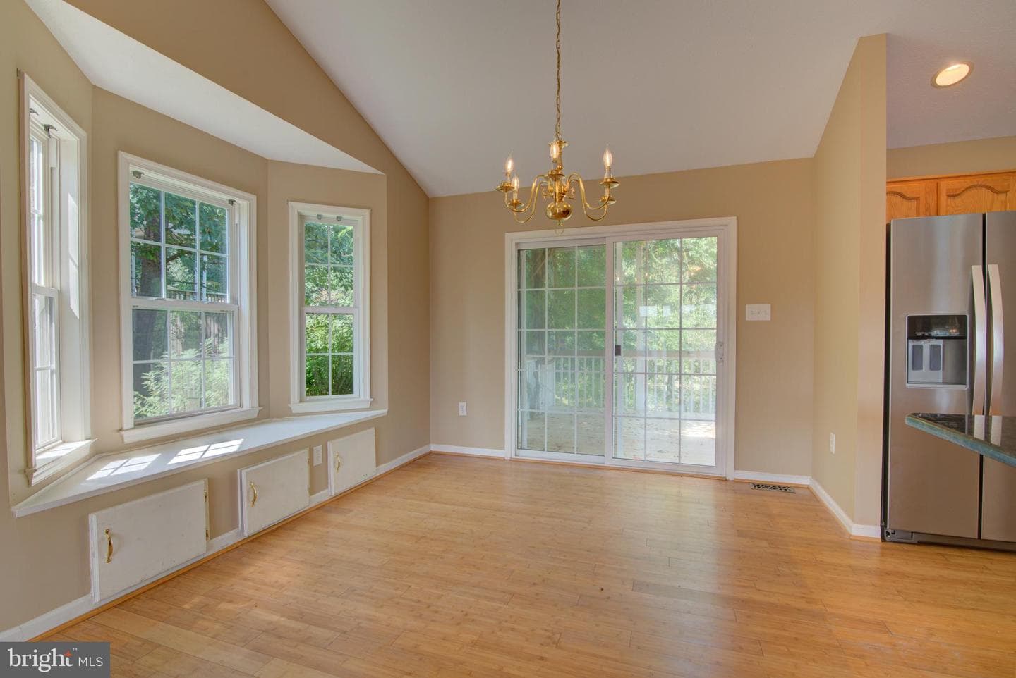 47 Stuart Court photo 14