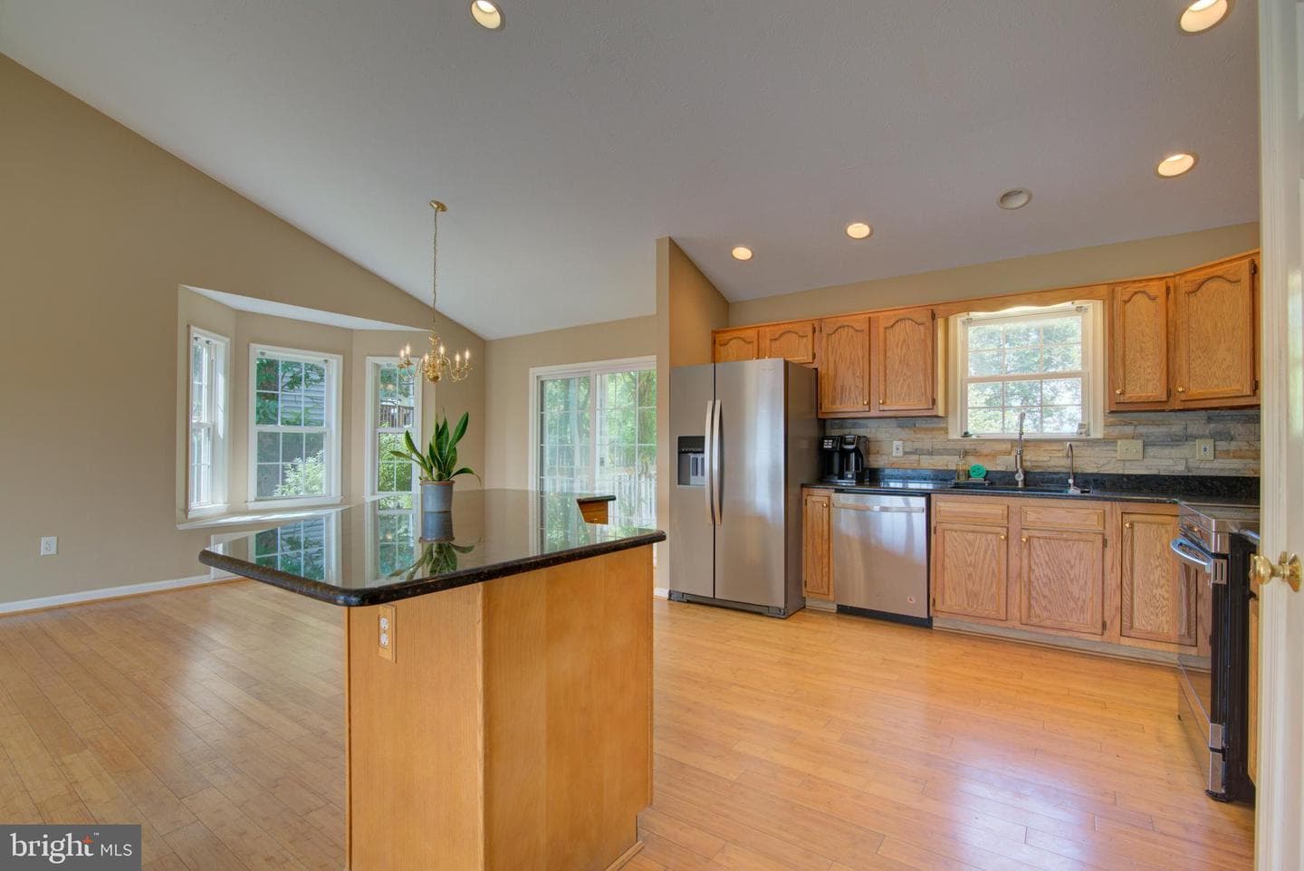 47 Stuart Court photo 20