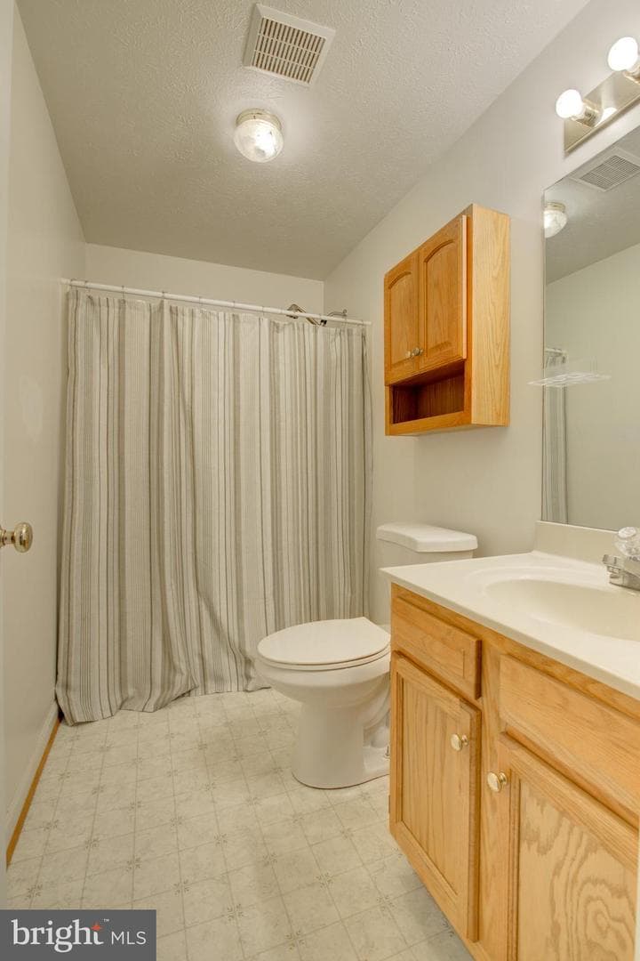 47 Stuart Court photo 29