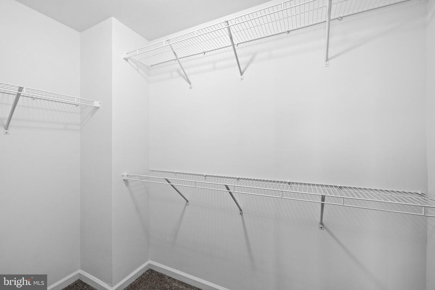 2235 Champions Way photo 32