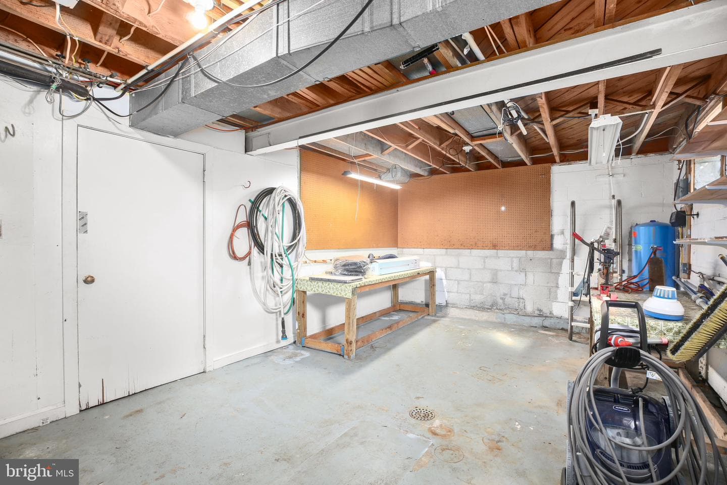 4004 Longwood Drive photo 49