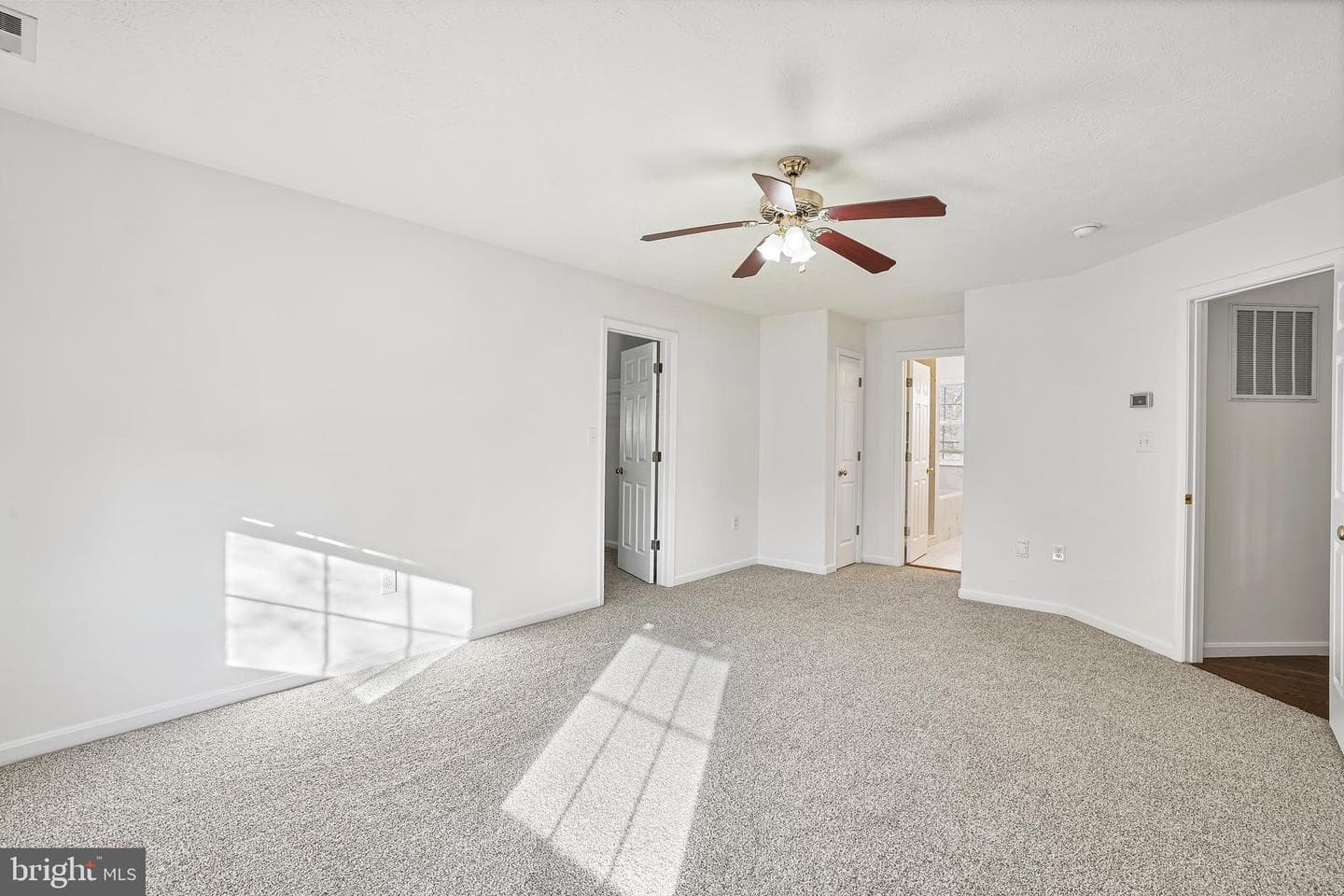 3004 Cahill Street photo 18