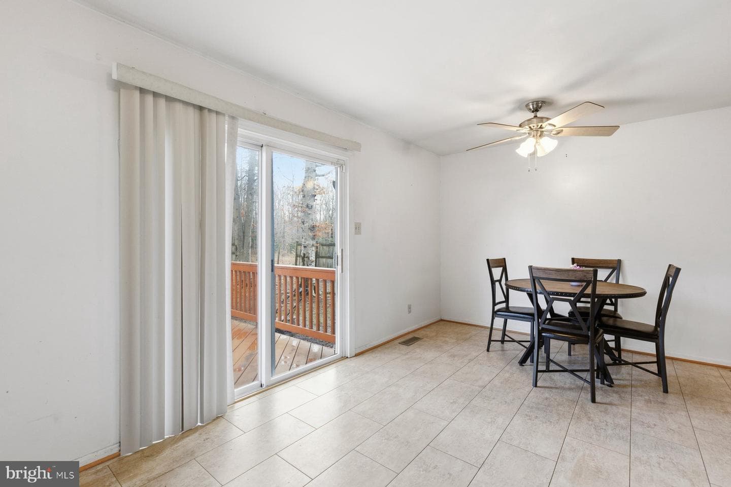 10601 Meadowlark Lane photo 8