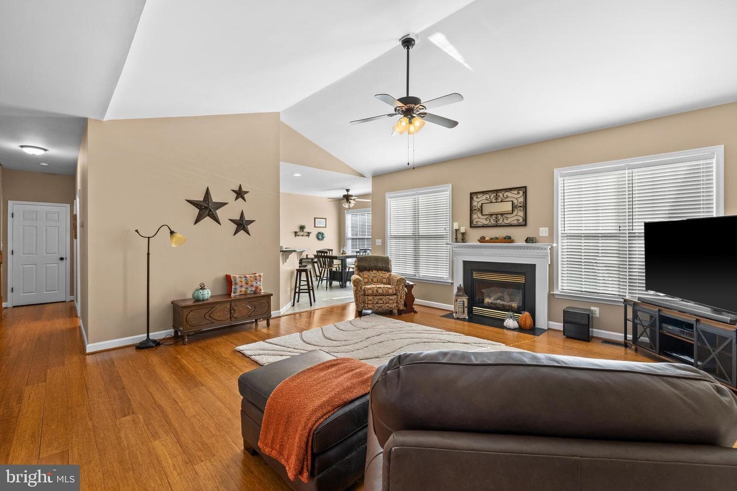 10202 Spring Creek Drive photo 16