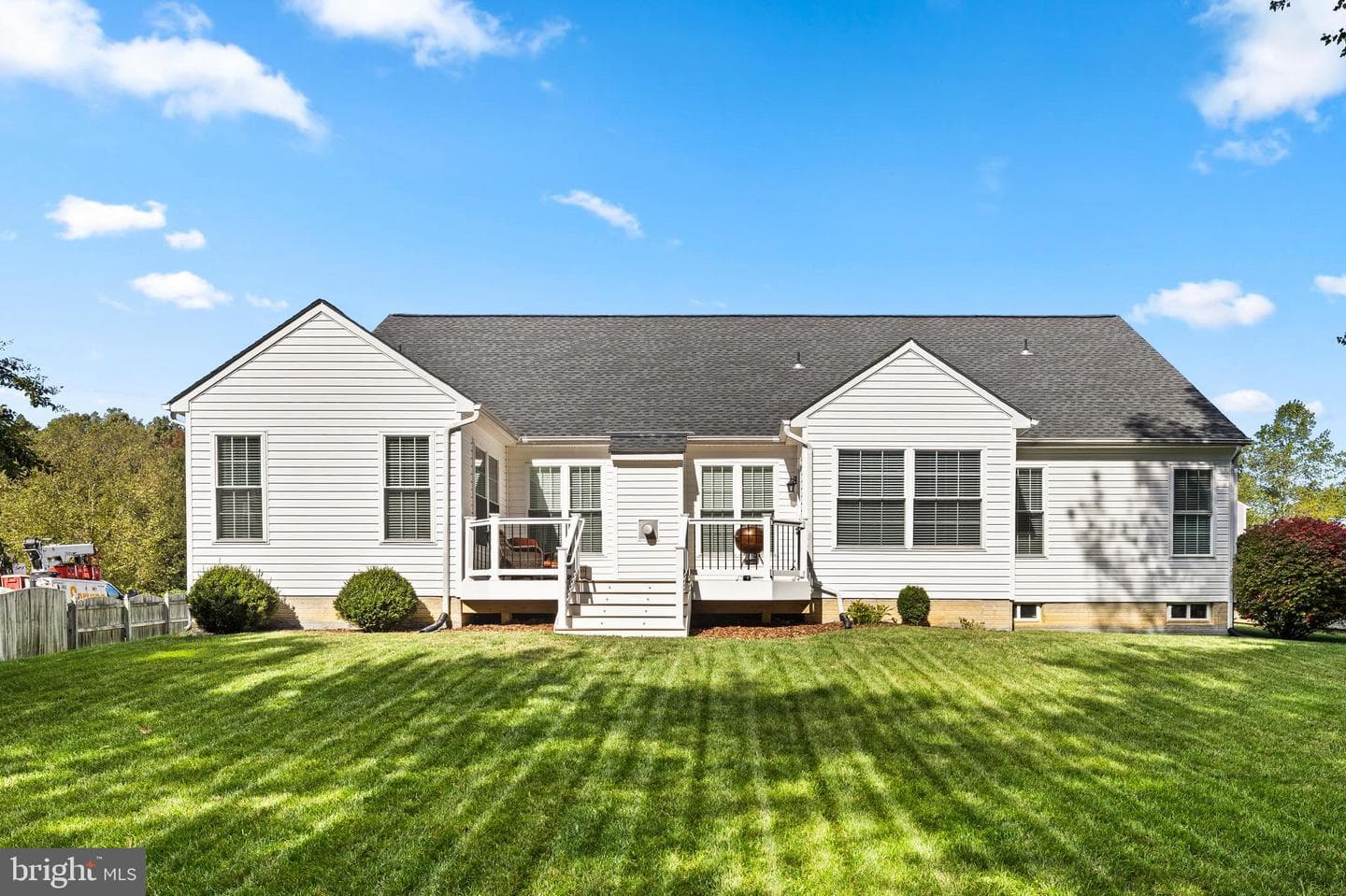 10202 Spring Creek Drive photo 4