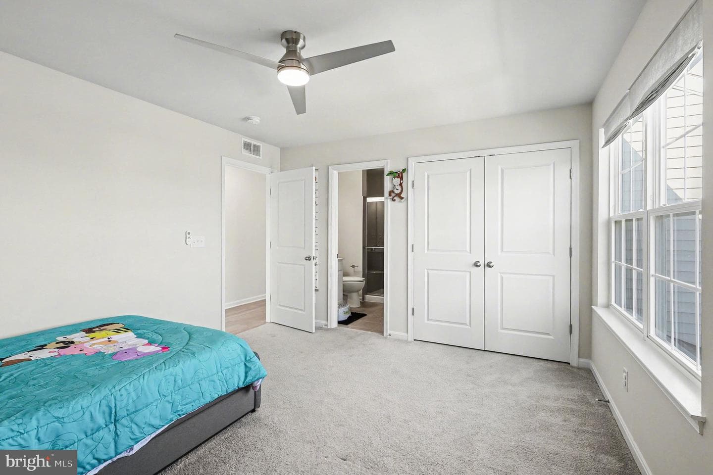 1728 Legacy Lane photo 31