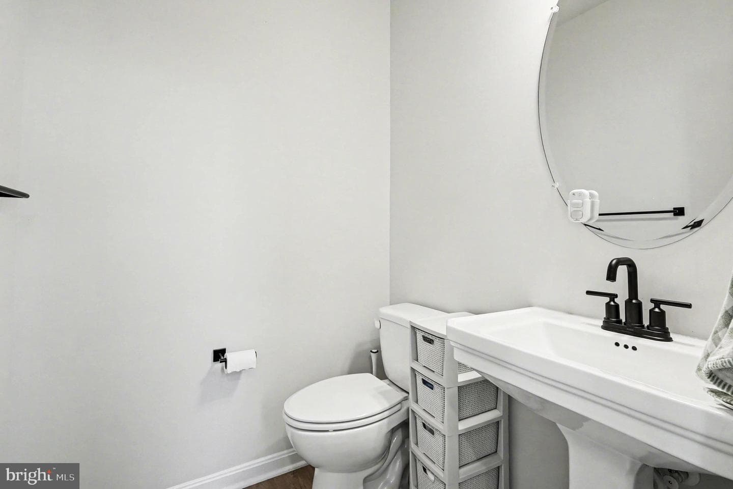 1728 Legacy Lane photo 43