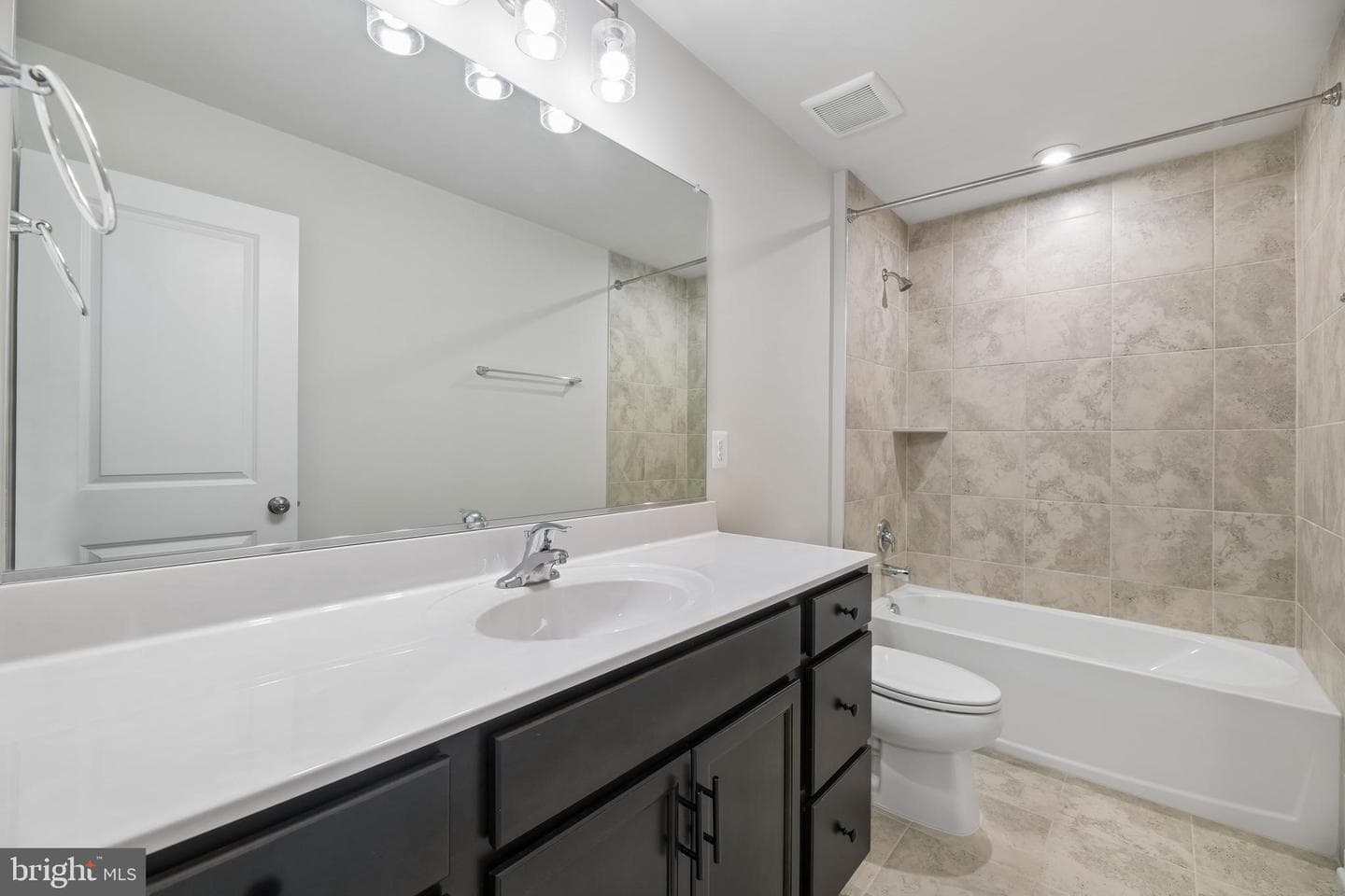 6511 Wild Orchid Court photo 32