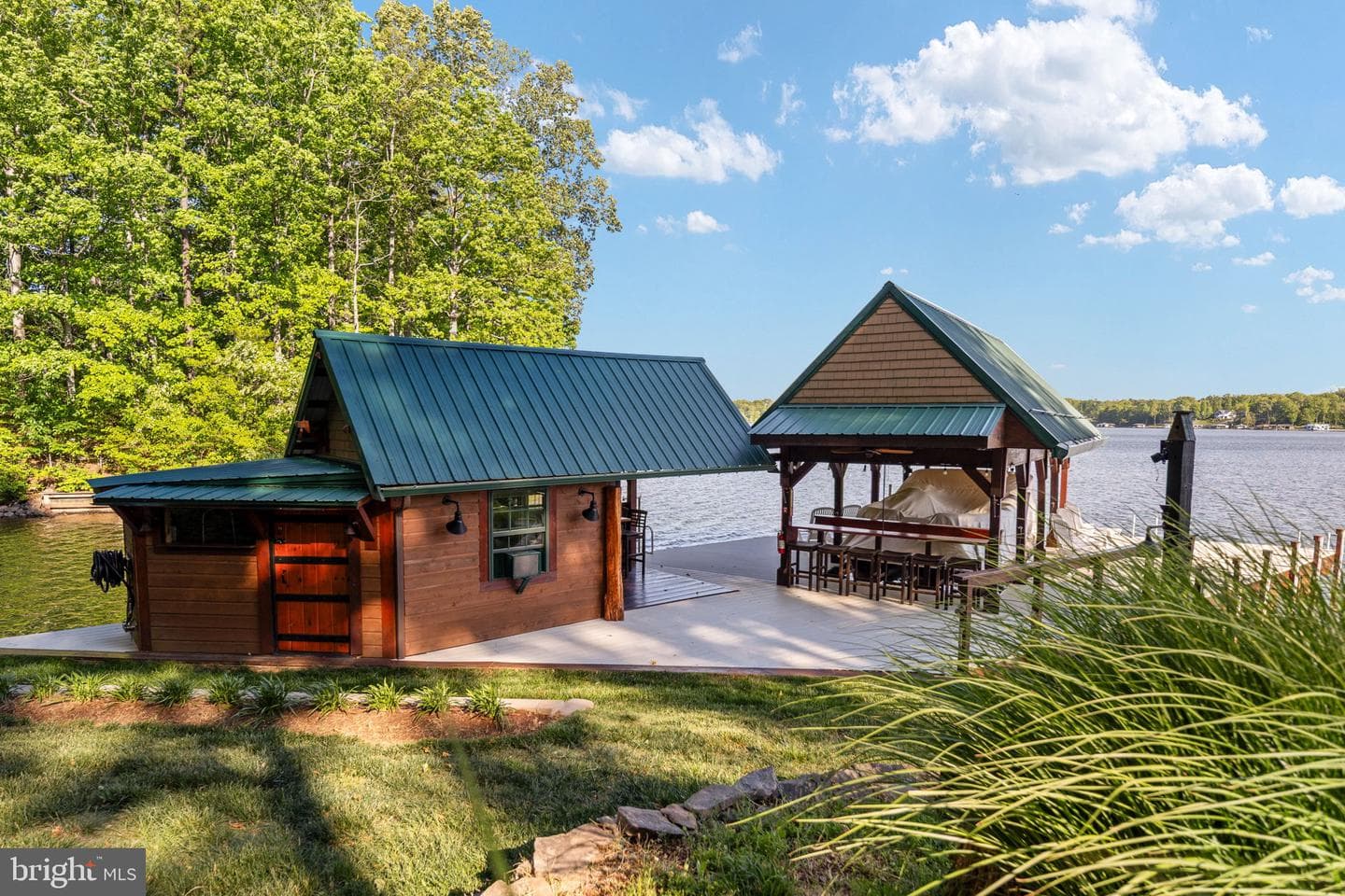 5409 Wyndemere Circle photo 4