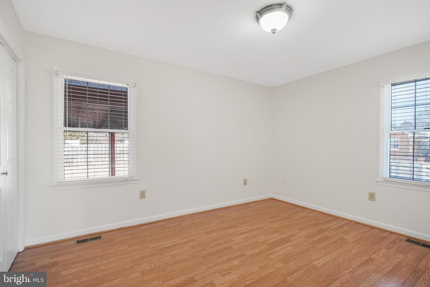 2 Juniper Court photo 25